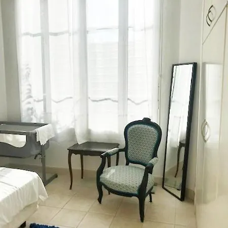 Au Coeur D'antibes Appartamento